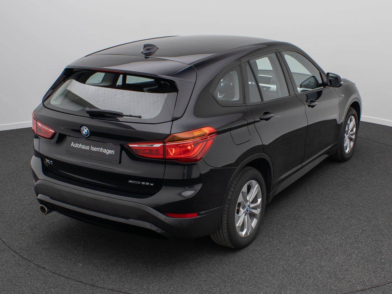 BMW X1 xD25e - Samsaru's Car Outlet
