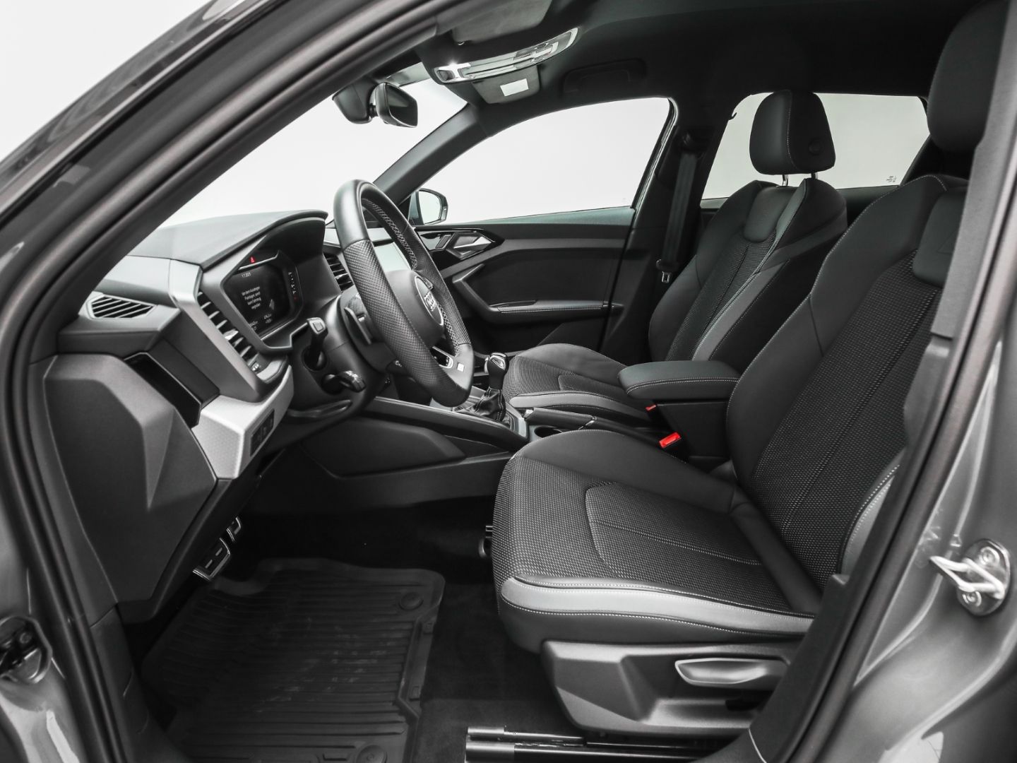 Audi A1 Sportback 40 TFSI S line Competition - Samsaru's Car Outlet