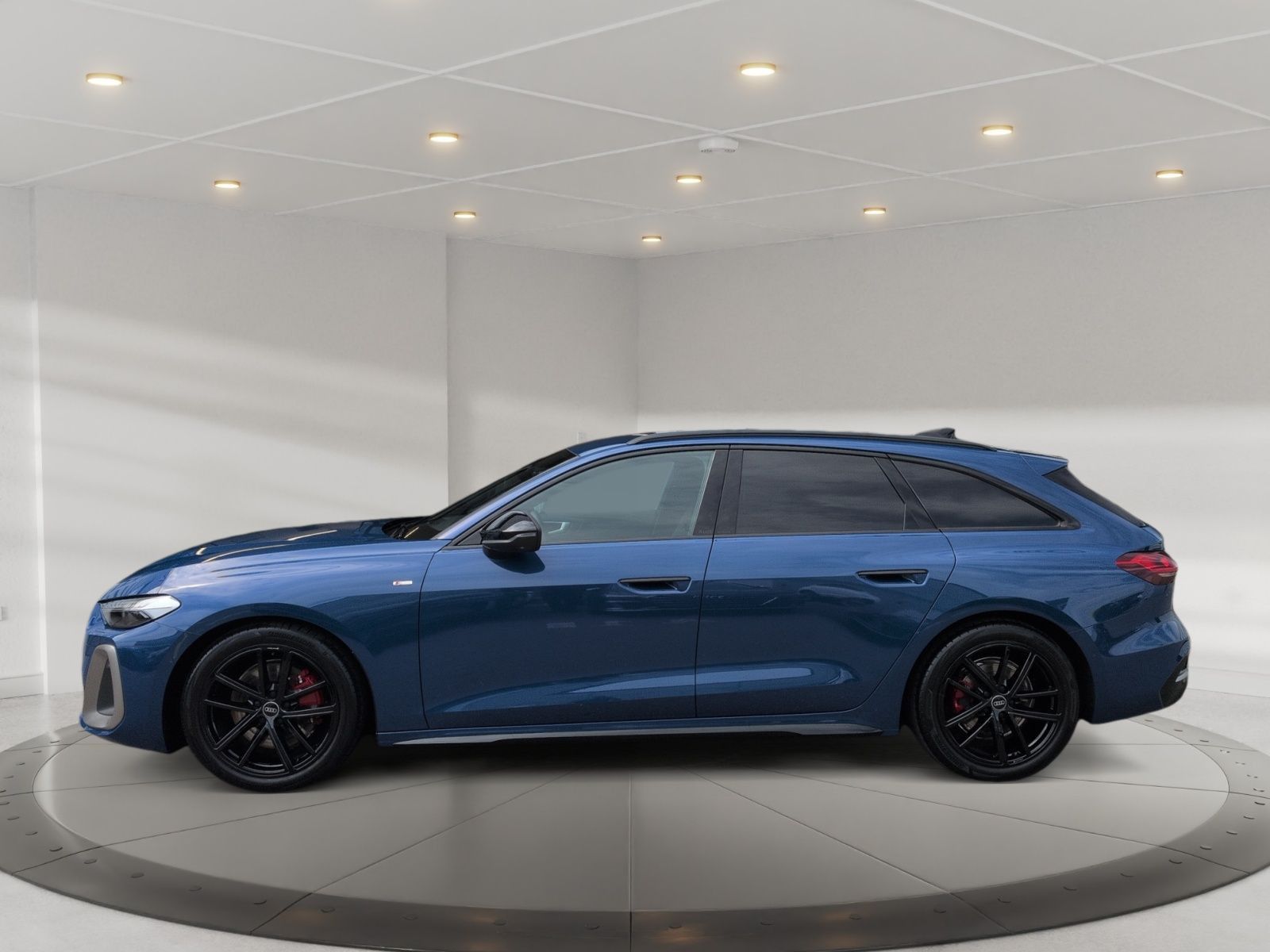 Audi A5 Avant edition one TFSI 150 S line Matrix AHK