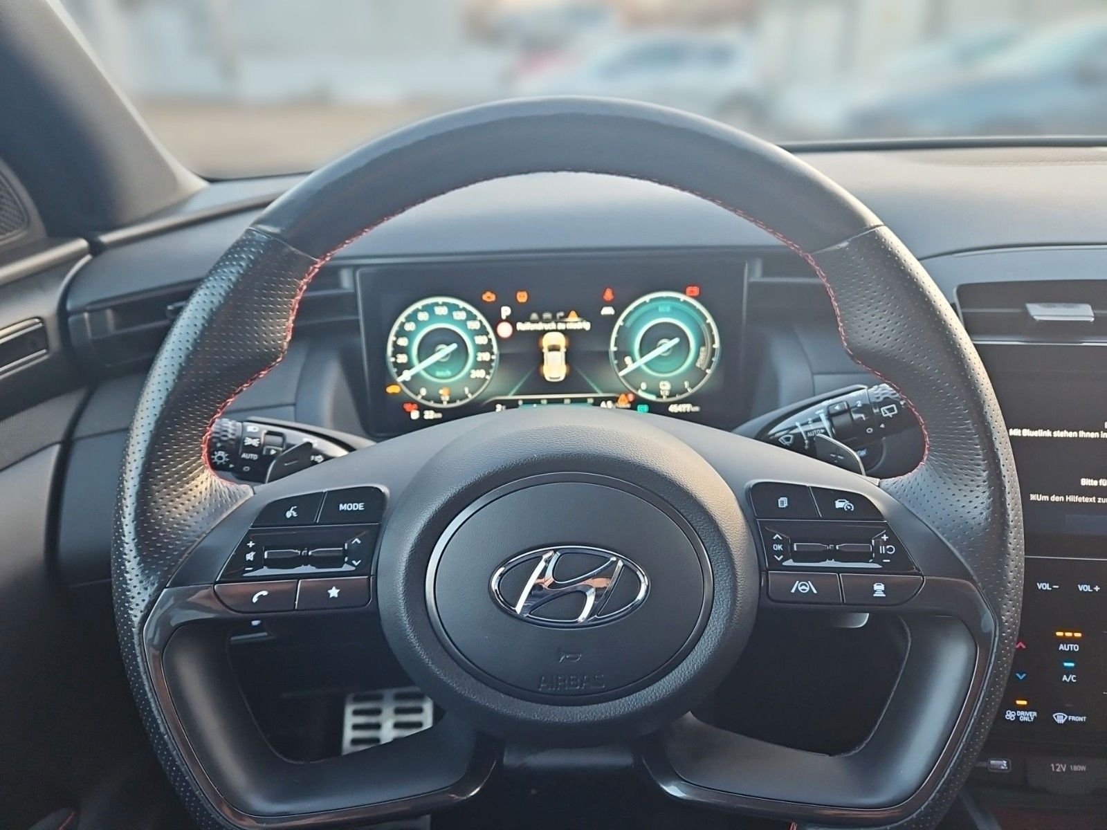 Hyundai TUCSON 1.6 T-GDI PHEV N-Line DACHLACKIERUNG/ECS