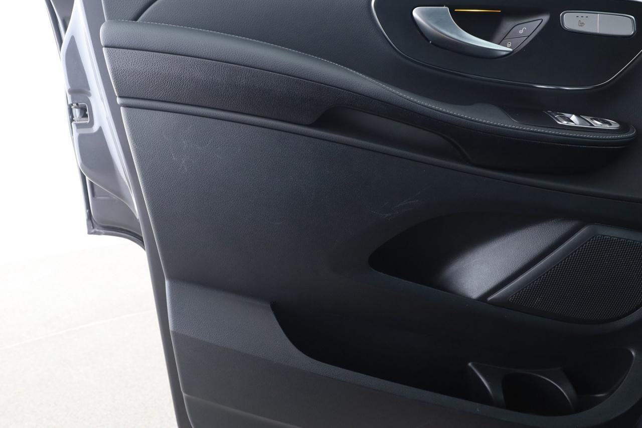 Mercedes-Benz V 300 d Avantgarde Lang - Samsaru's Car Outlet