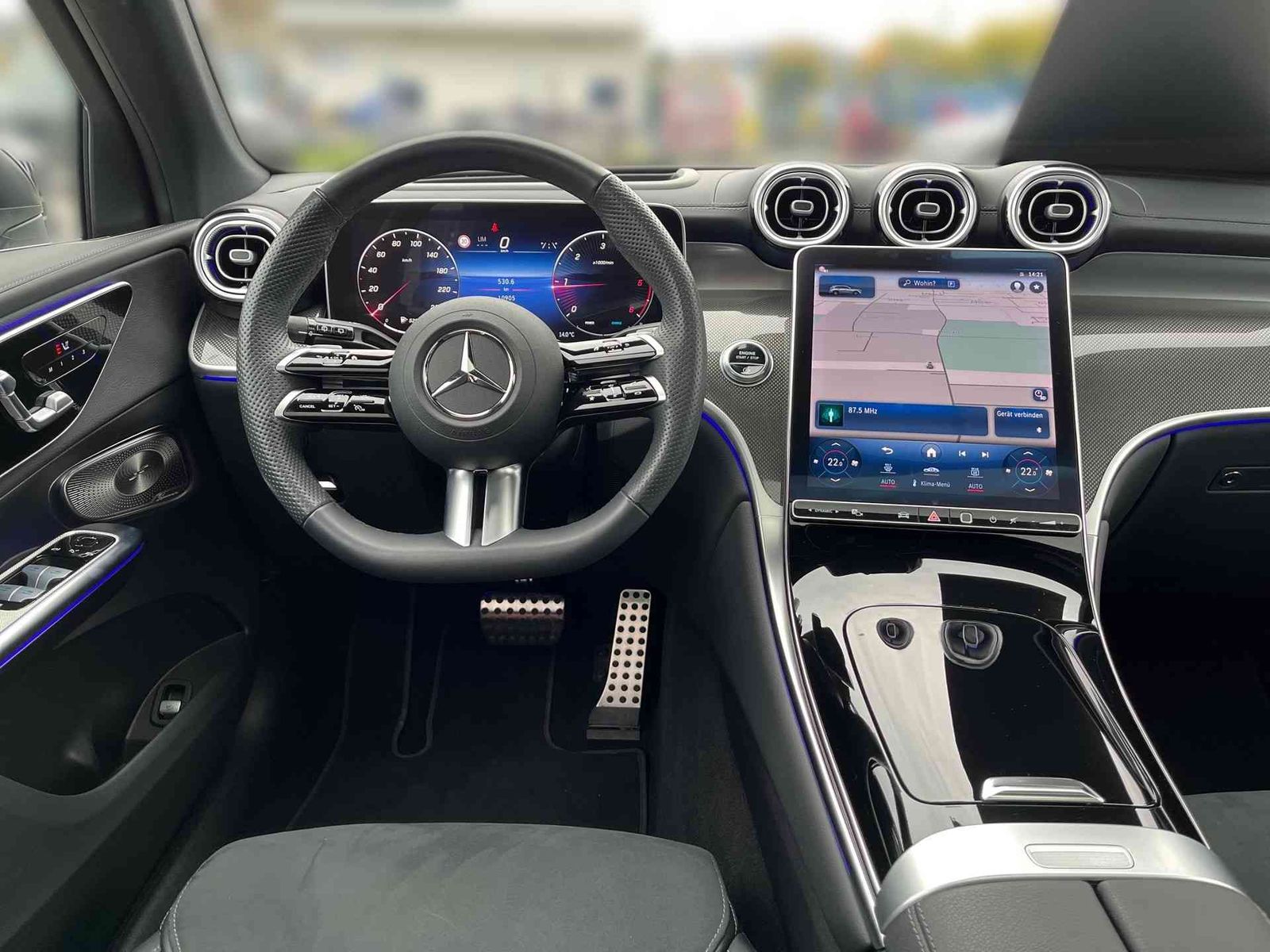 Mercedes-Benz GLC 300 d 4M AMG+Pano+Burm+HUD+AHK+H-LENK+AIR+36