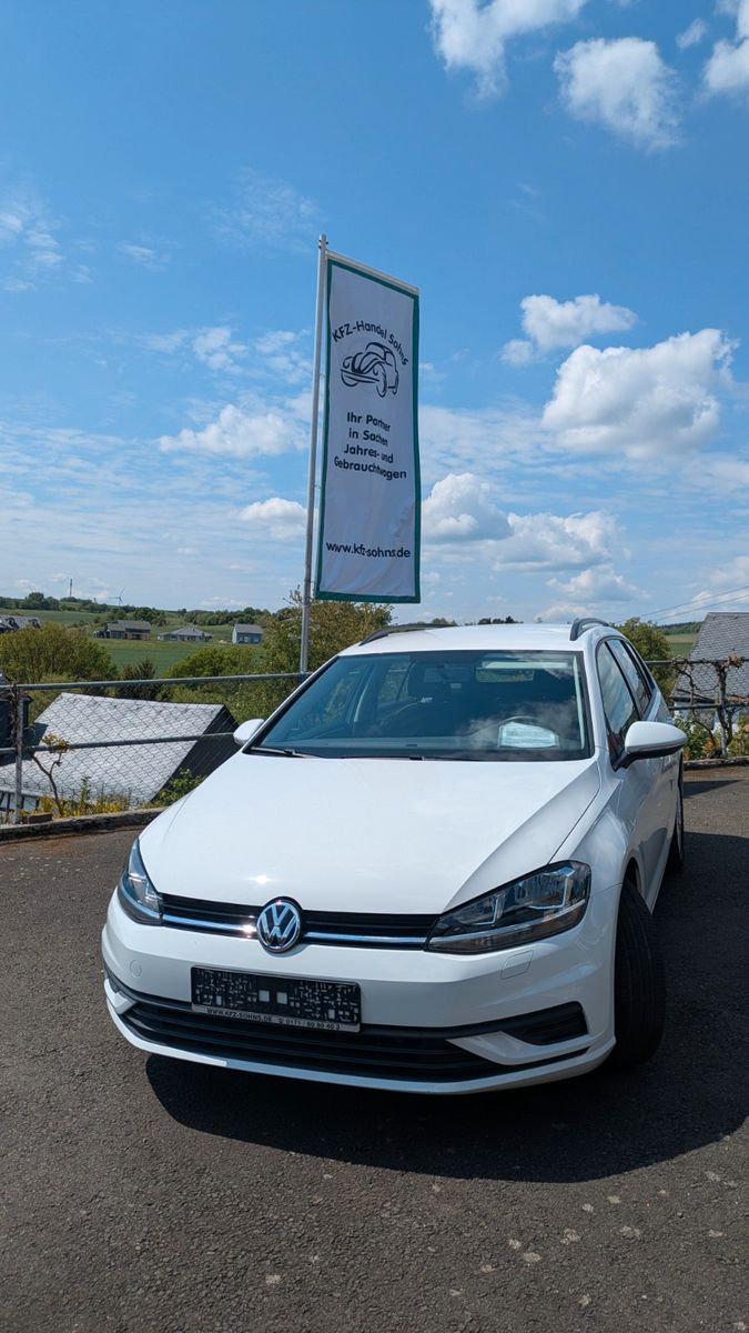 Volkswagen Golf VII Variant Trendline - Samsaru's Car Outlet