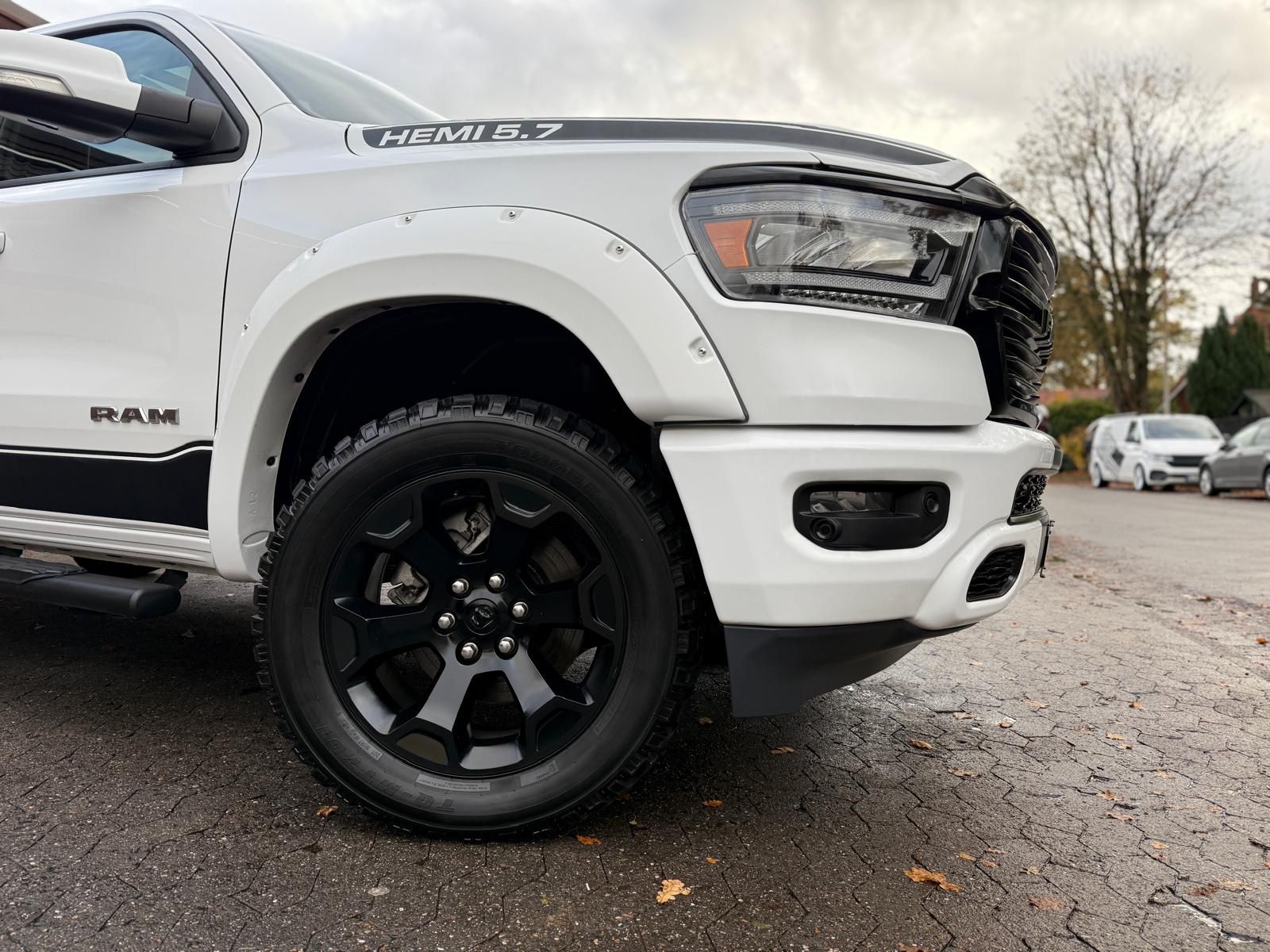 Dodge LPG*GT*SPORT*12"RADIO*PANO*OFFROAD*BÜGEL*