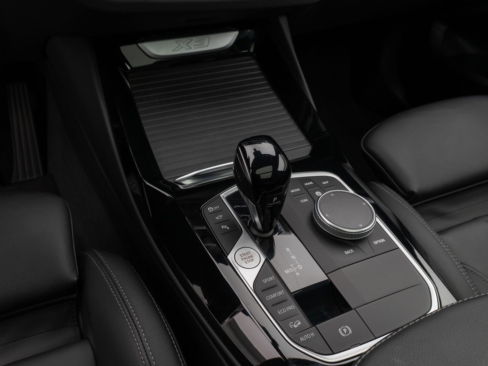 BMW X3 xD30d - Samsaru's Car Outlet