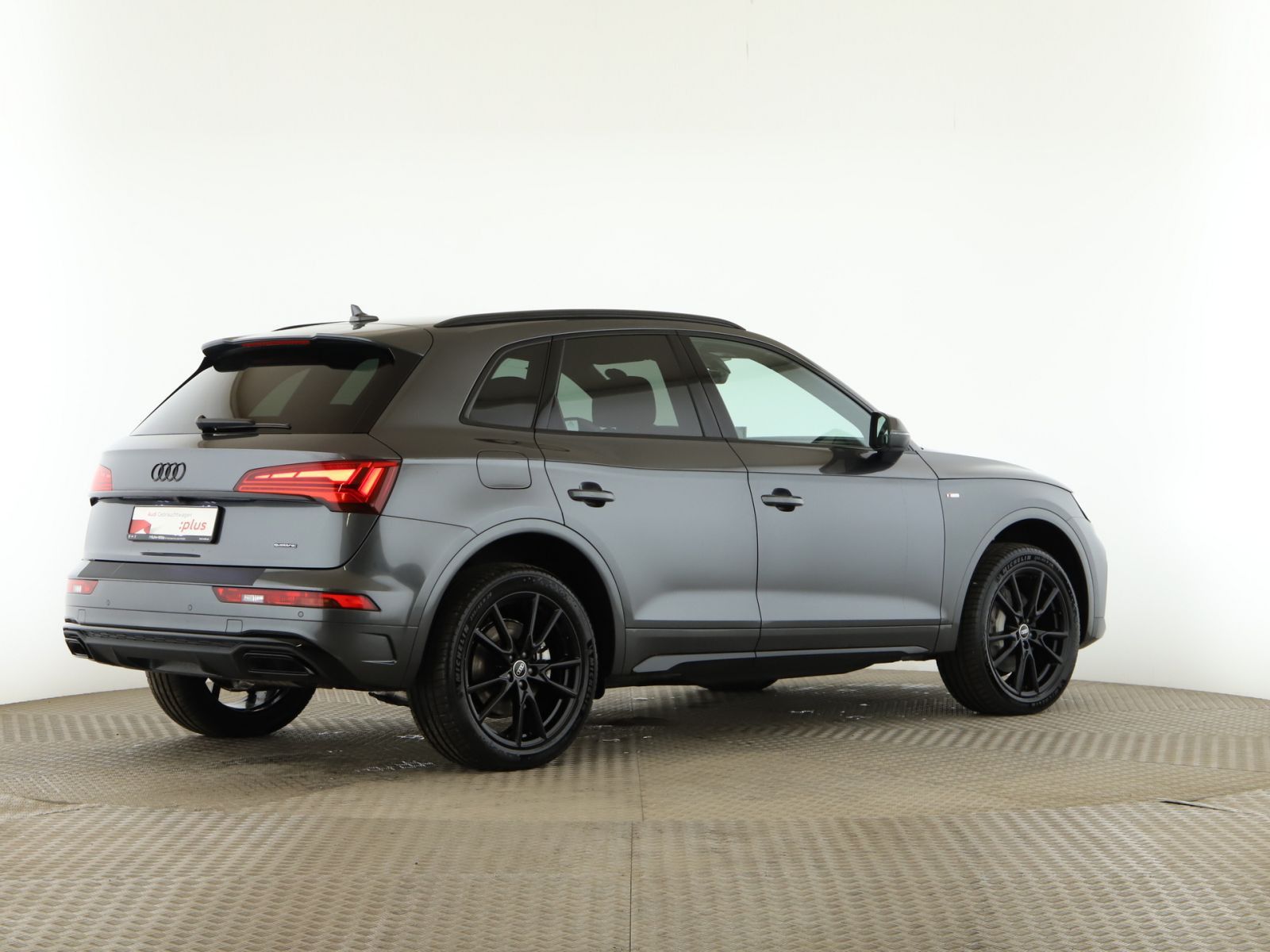 Audi Q5 50 TFSIe quattro S line HYBRID+AHK+Matrix+RFK