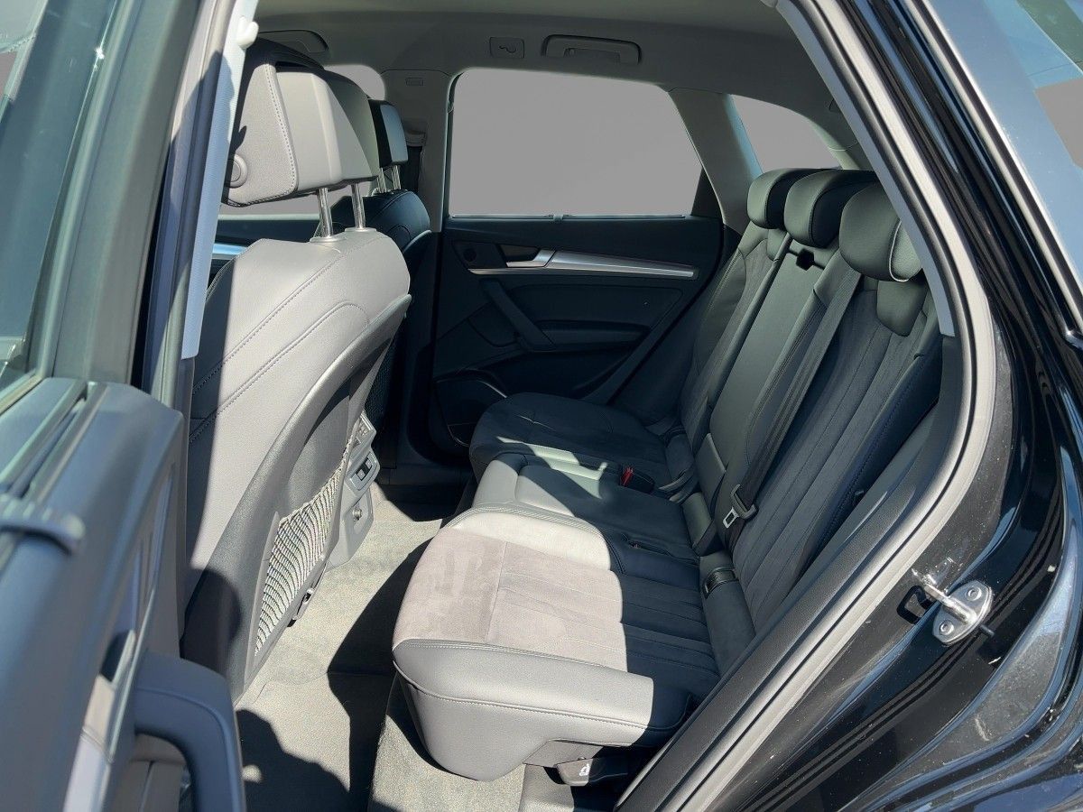 Audi Q5 TFSIe S line 55 quattro S tronic AHZV Head-up