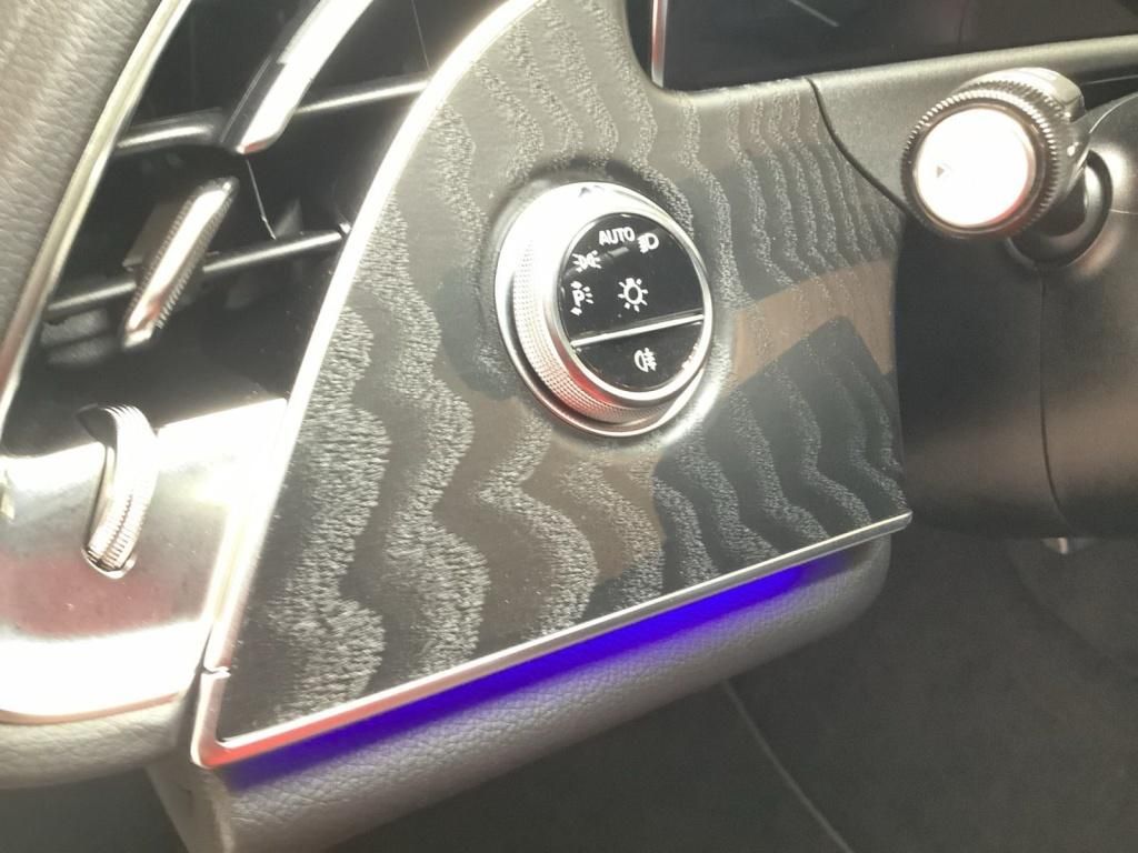 Mercedes-Benz E 200 Avantgarde - Samsaru's Car Outlet