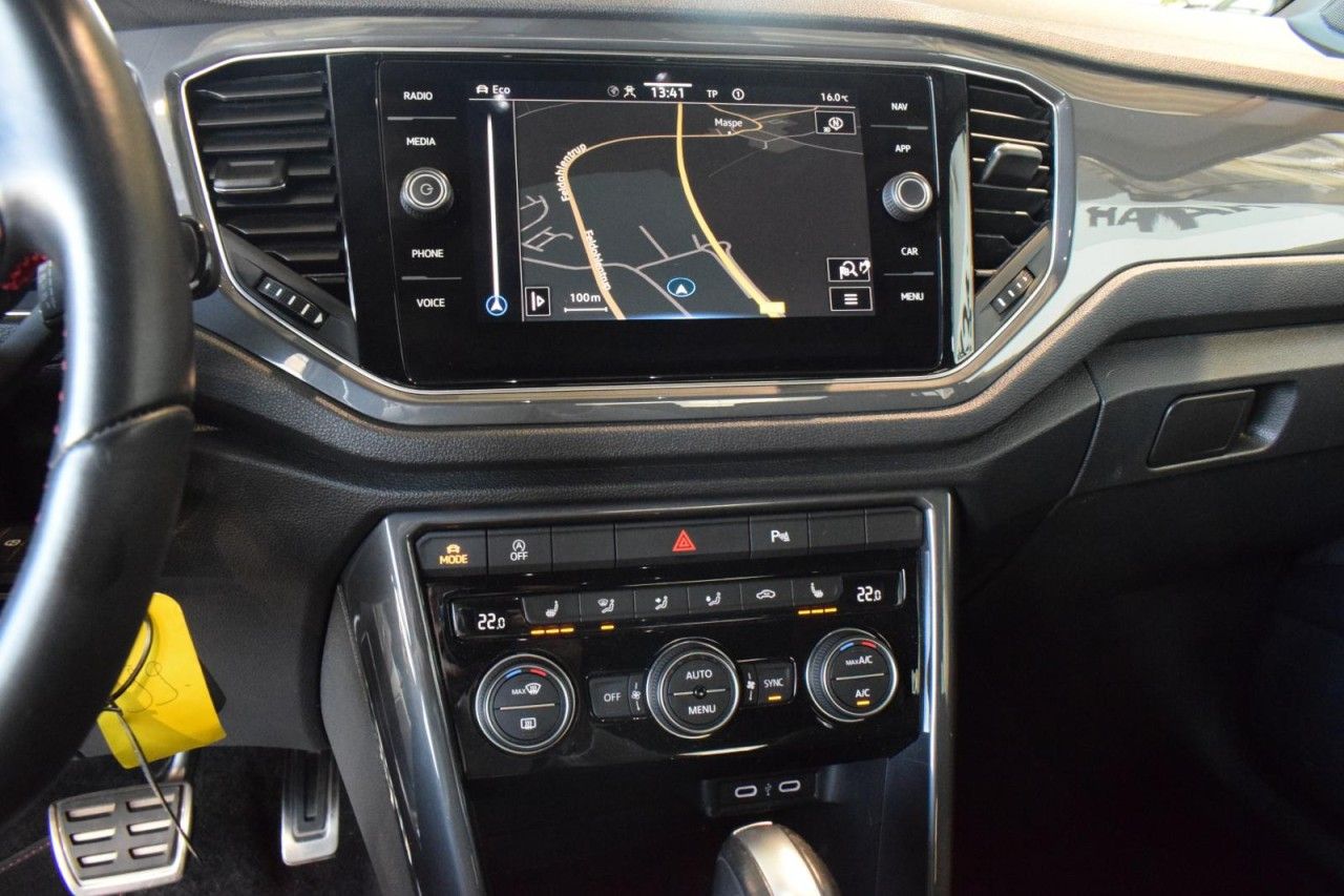 Volkswagen T-Roc Sport 1.5 TSI DSG - Samsaru's Car Outlet
