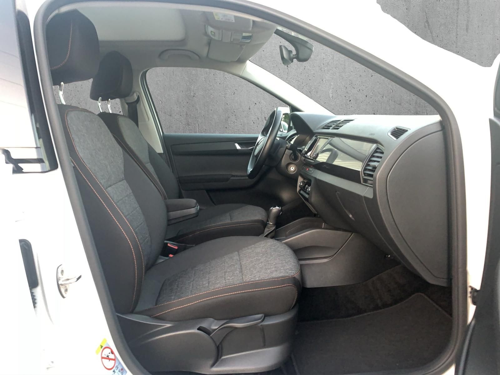 Skoda Fabia 1.0 TSI DSG - Samsaru's Car Outlet