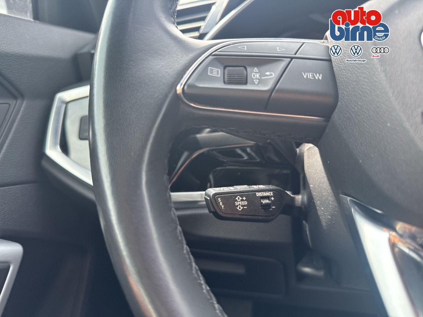 Audi Q3 40 TFSI quattro advanced - Samsaru's Car Outlet