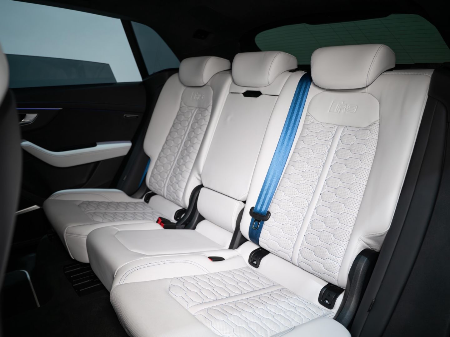 Audi RSQ8 4.0 TFSI QU PANO EXCLUSIVE DYNAMIK+ KERAMIK