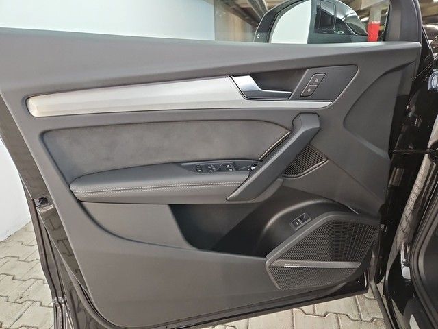 Audi Q5 S line AHK ACC MATRIX LED LEDER PANO KAMERA N