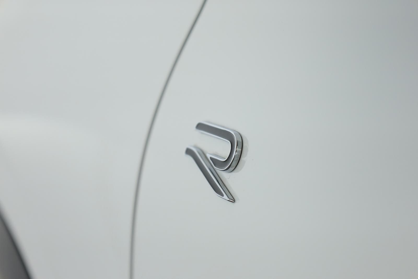 Volkswagen Tiguan 2.0 TDI 4M DSG R-Line Leder Pano Navi 360