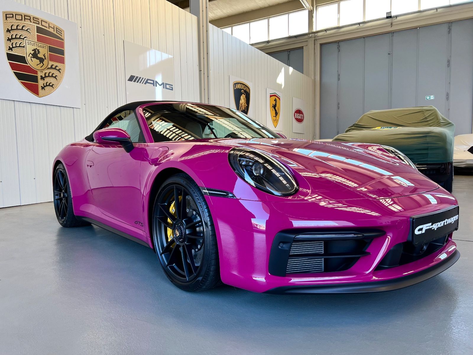 Porsche 992.1  4 GTS CABRIO PTS  LIFT HAL PCCB ExcManu