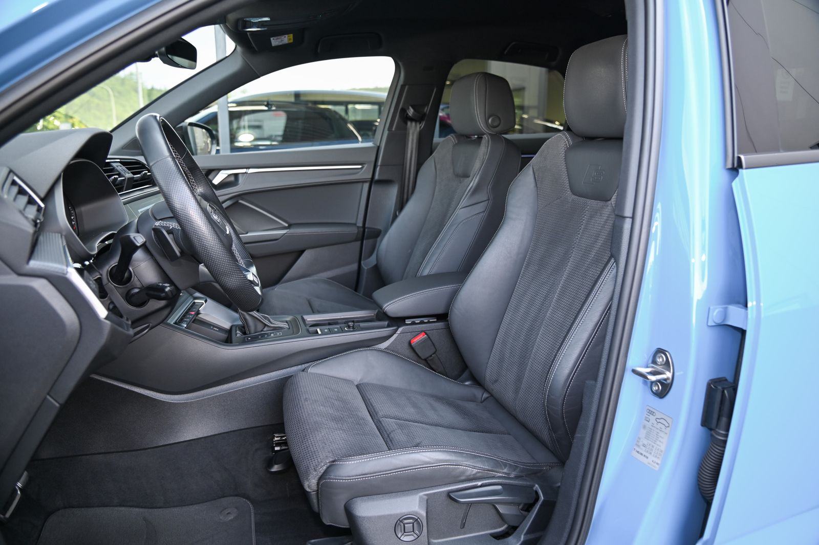 Audi Q3 Sportback 40 TFSI quattro S line - Samsaru's Car Outlet
