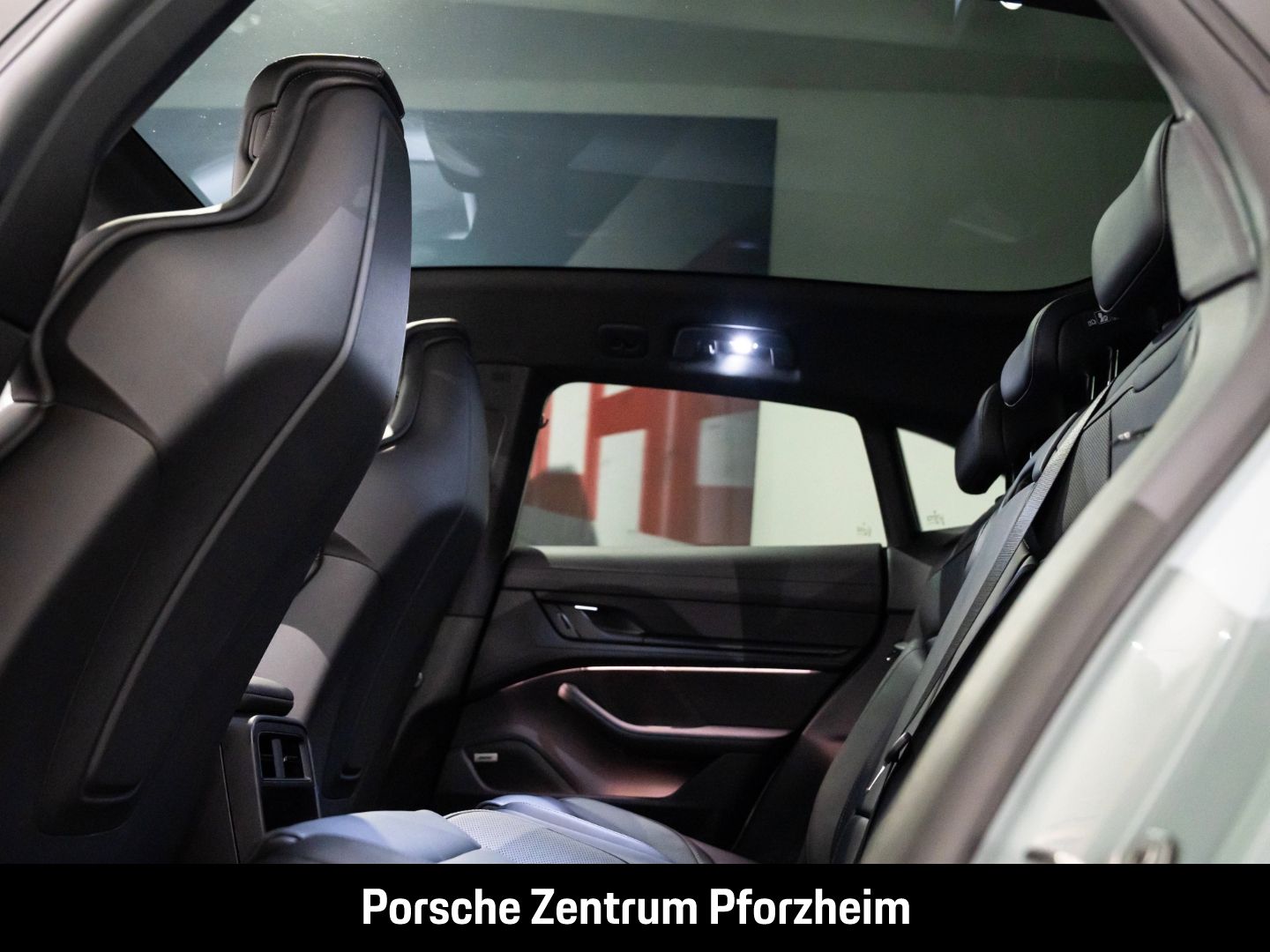 Porsche Taycan 4S Cross Turismo BOSE Panoramadach LED