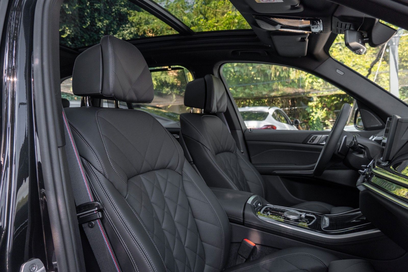 BMW X5 30d M SPORT.PANO.LUFTF.H/K.HUD.DR.ASS.360.AHK