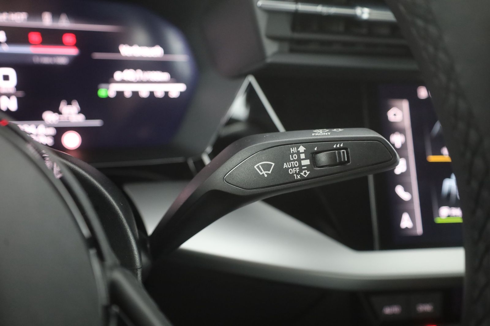 Audi A3 35 TDI Limousine LED Navi Sitzheizung DAB AHK