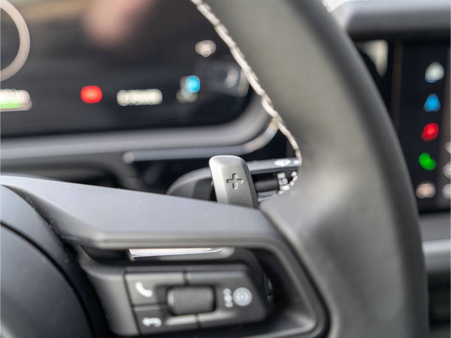 Porsche Cayenne E-Hybrid 22'', BOSE, Anhängerkupplung