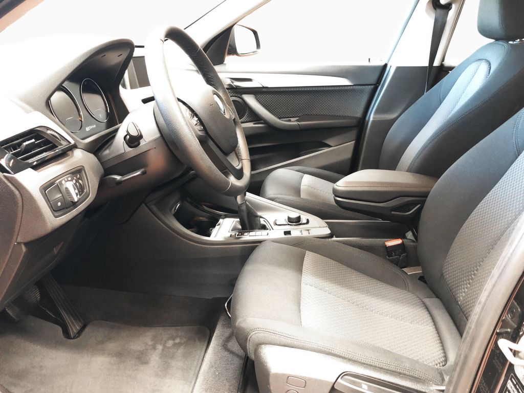 BMW X1 xDrive25e Advantage - Samsaru's Car Outlet