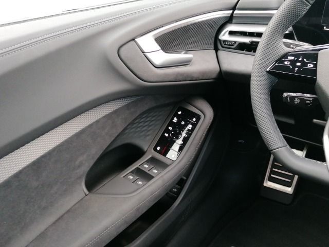 Audi A5 Avant TFSI quattro S tr. *S-line*Matrix*AHK*