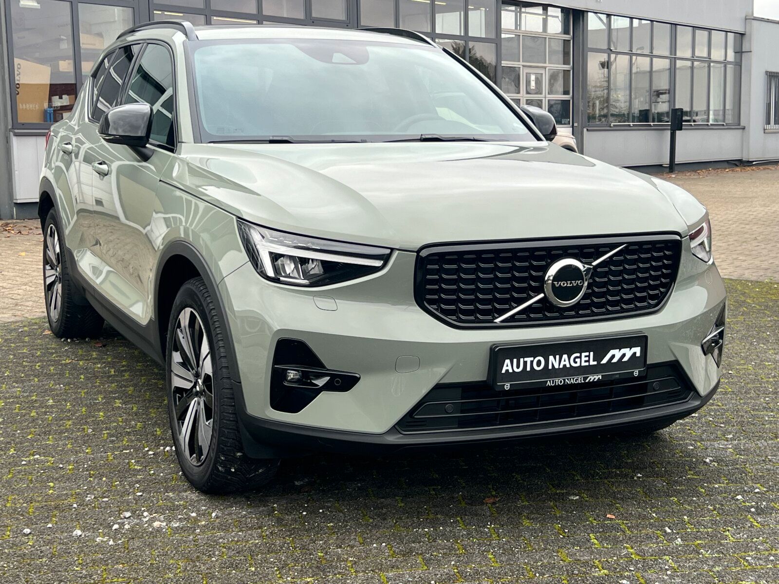 Volvo XC40 T4 Ultimate Dark AHK|PANO|CONNECT|LED|