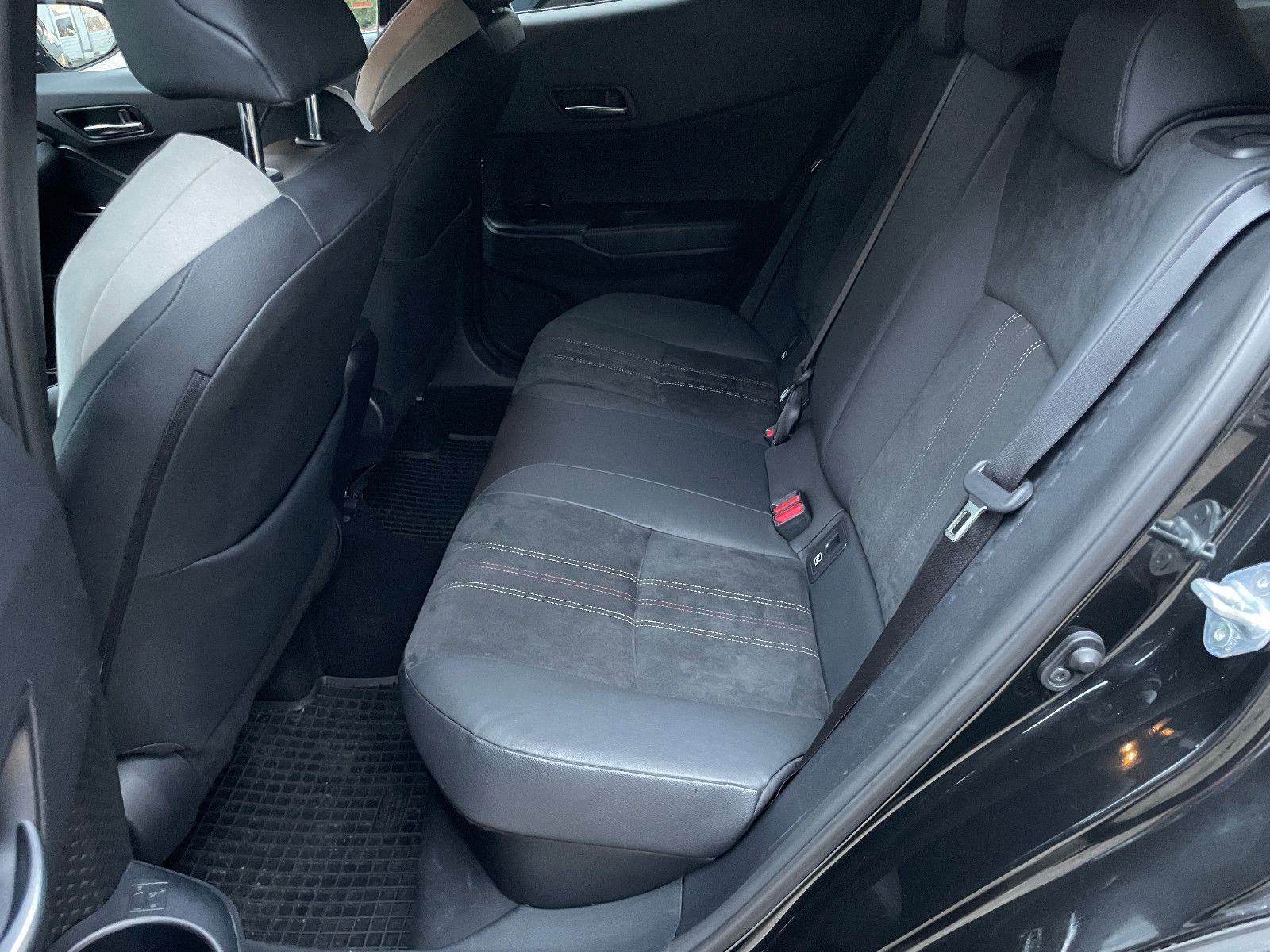 Toyota C-HR Hybrid GR Sport BLACK EDITION *LED*KAMERA*