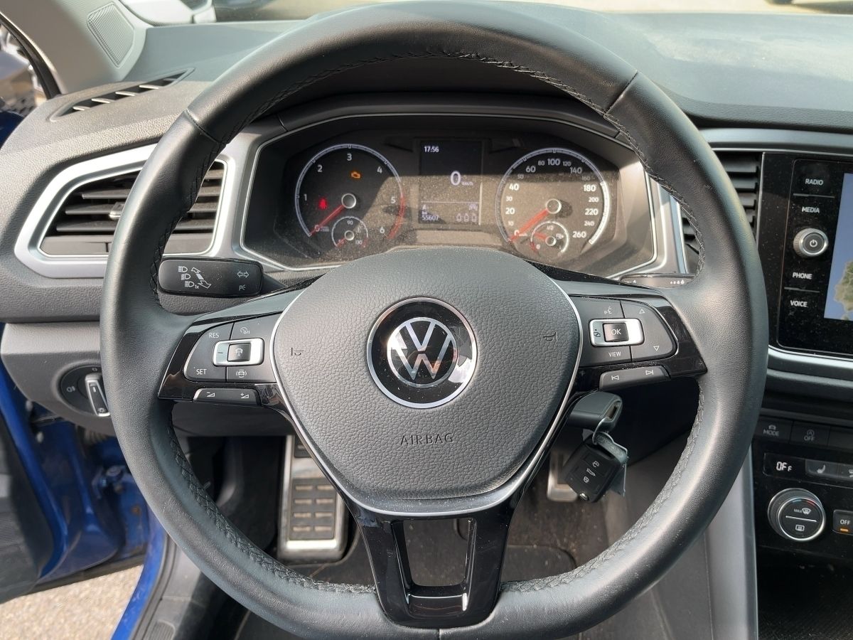 Volkswagen T-Roc 2.0 TDI Style - Samsaru's Car Outlet