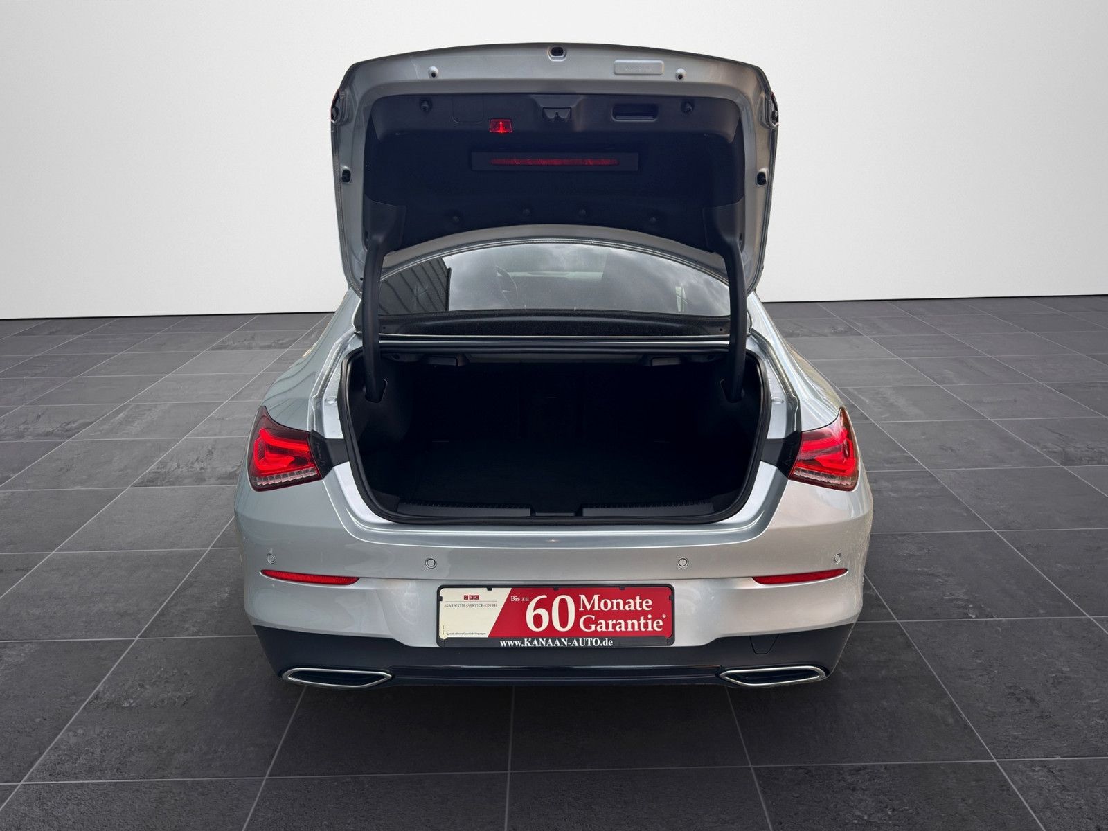 Mercedes-Benz CLA 200 AMG - Samsaru's Car Outlet