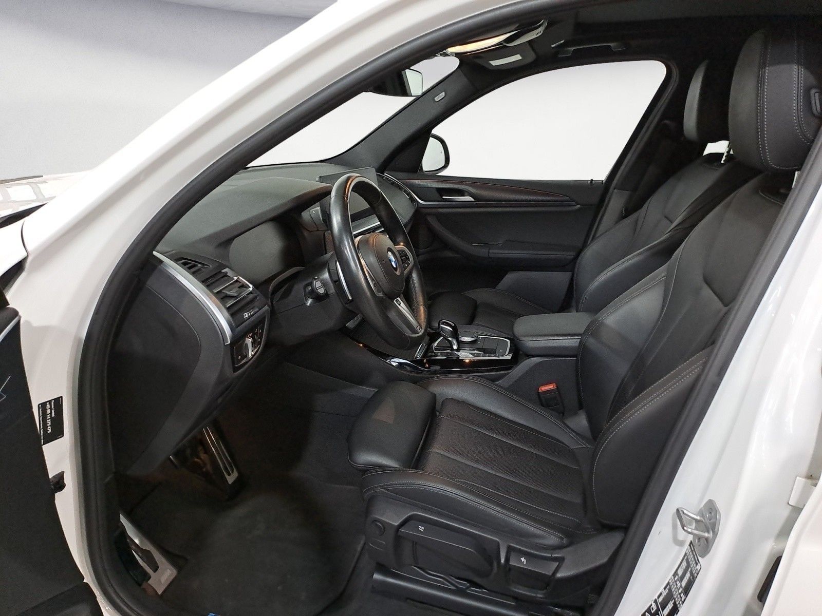 BMW X3 xDrive20d AT Navi Panoramadach Bluetooth PDC