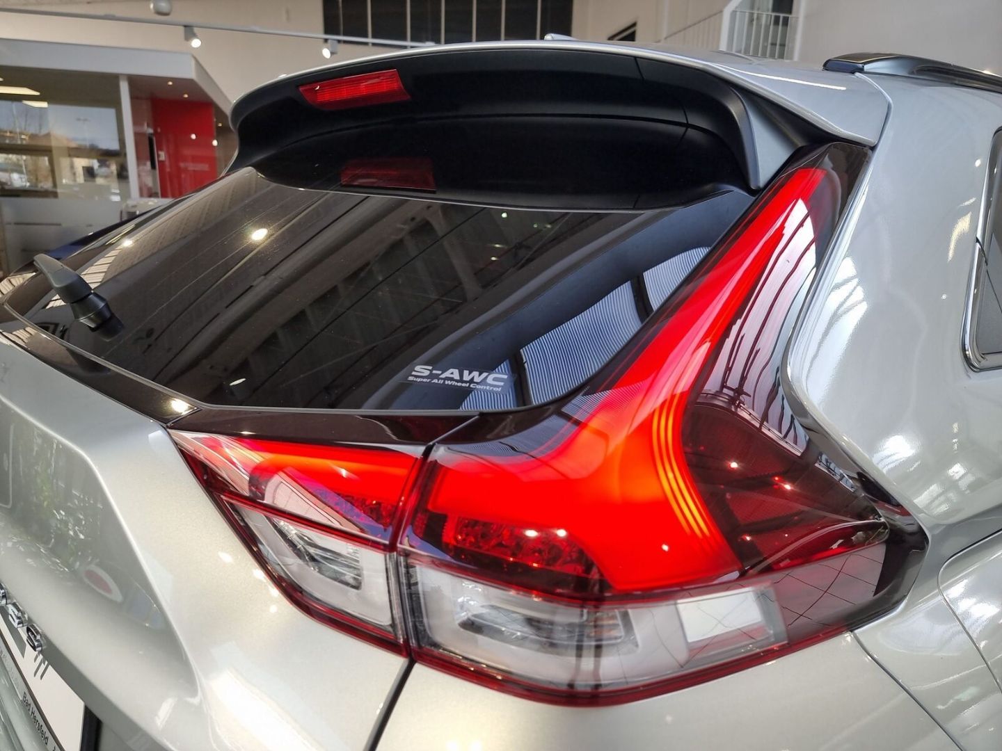 Mitsubishi Eclipse Cross Plug-In Hybrid Select Navi Sitzh.