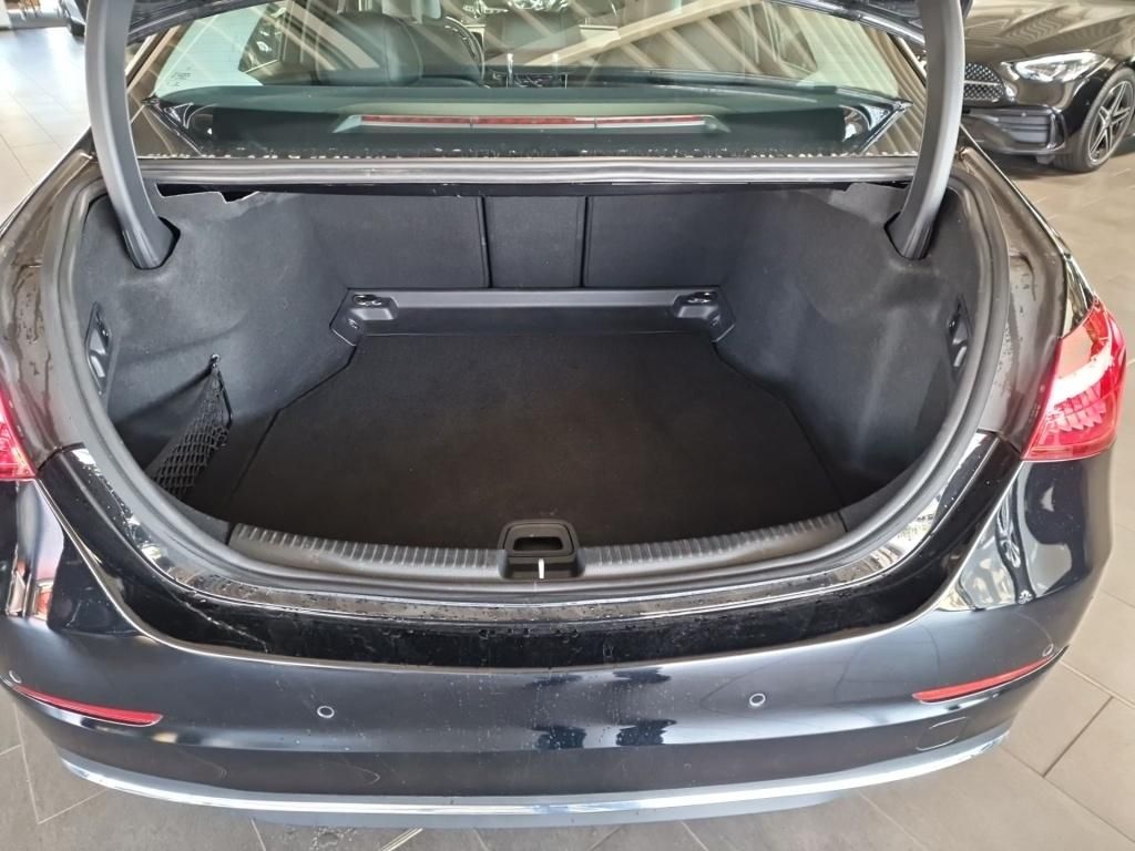 Mercedes-Benz C 200 AVANTGARDE - Samsaru's Car Outlet