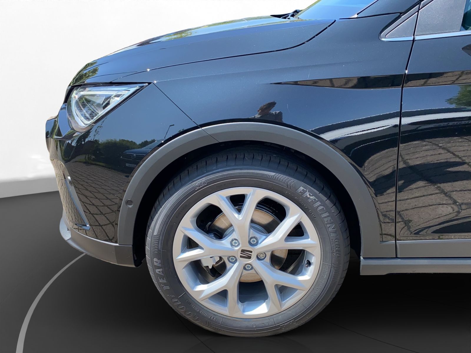 Seat Arona 1.0 TSI FR DSG AHK LED ACC PDC