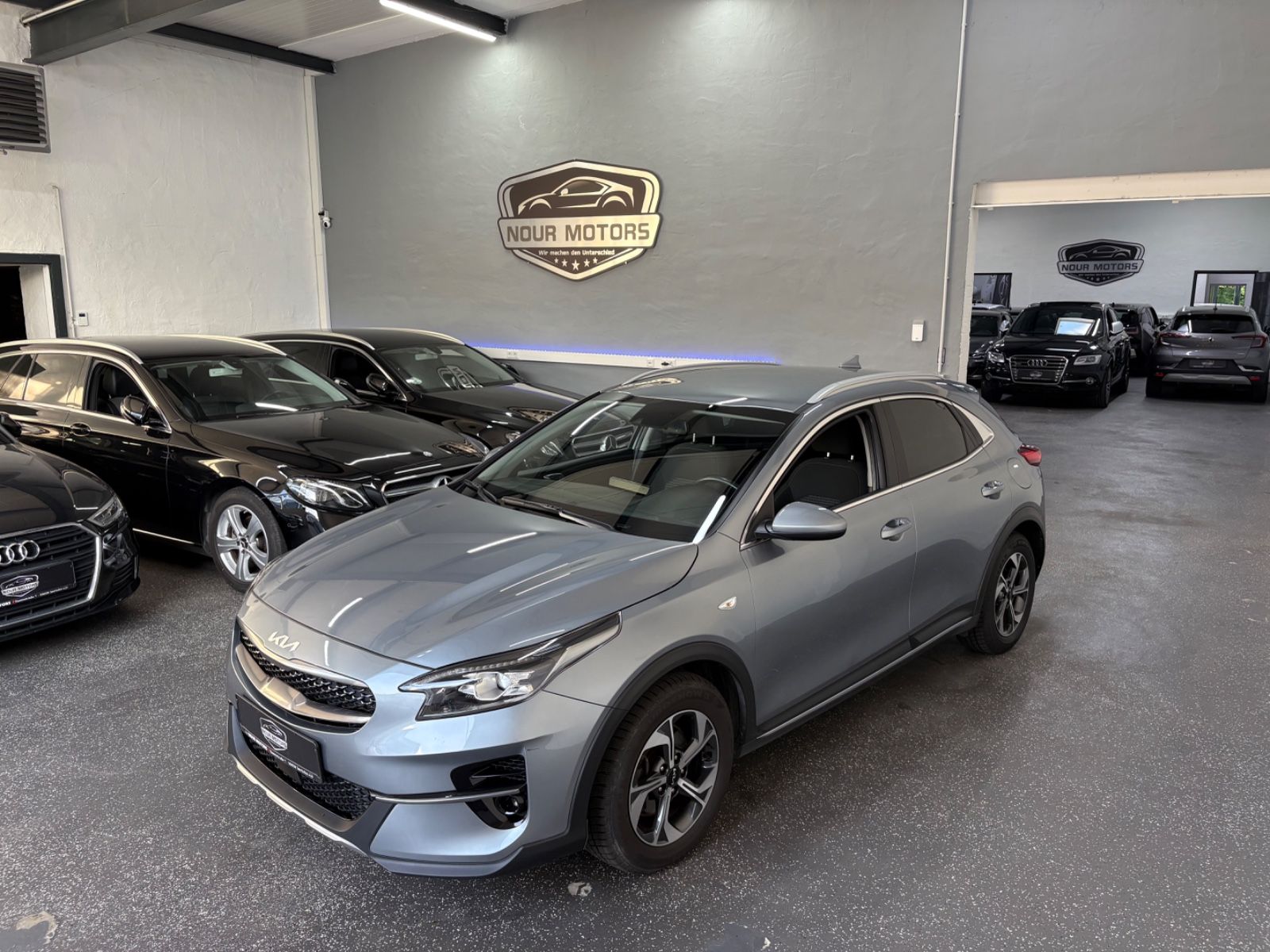 Kia XCeed 1.0 T-GDI Vision - Samsaru's Car Outlet