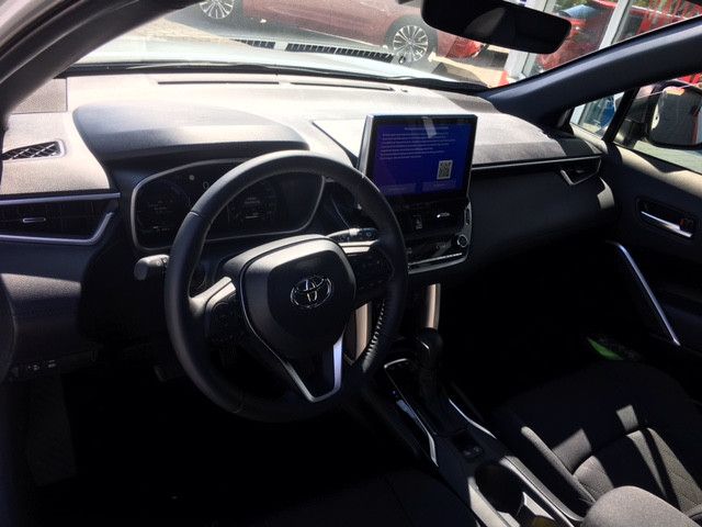 Toyota Corolla Cross Team D 2,0 Hybrid + Premiumpaket