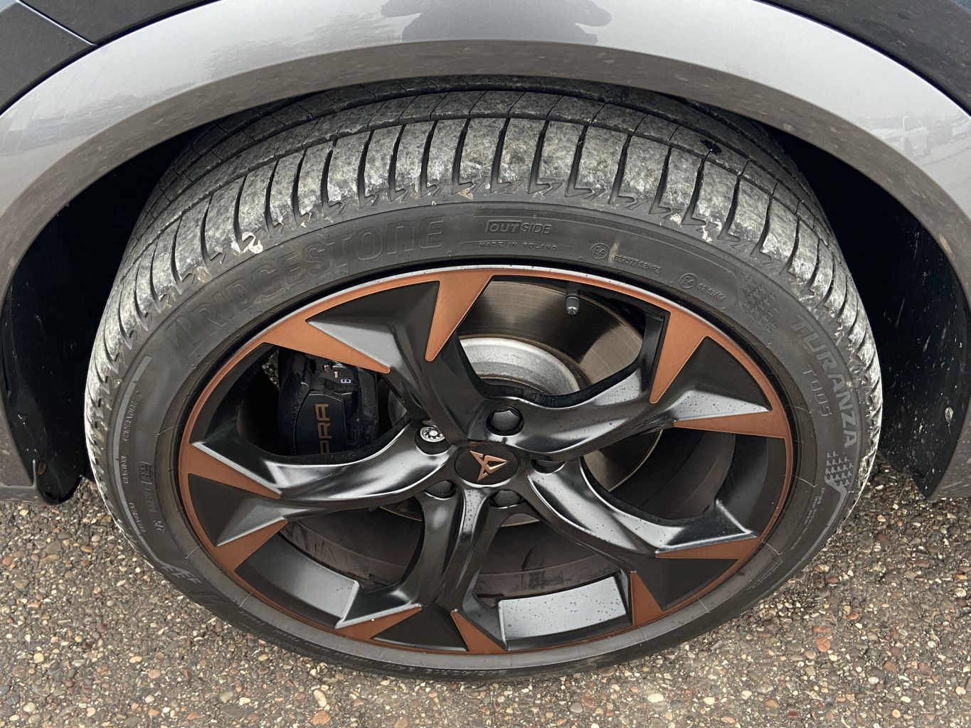 Cupra Formentor 2.0 TSI DSG 4-DRIVE 19"-KUPFER+EL.HECK