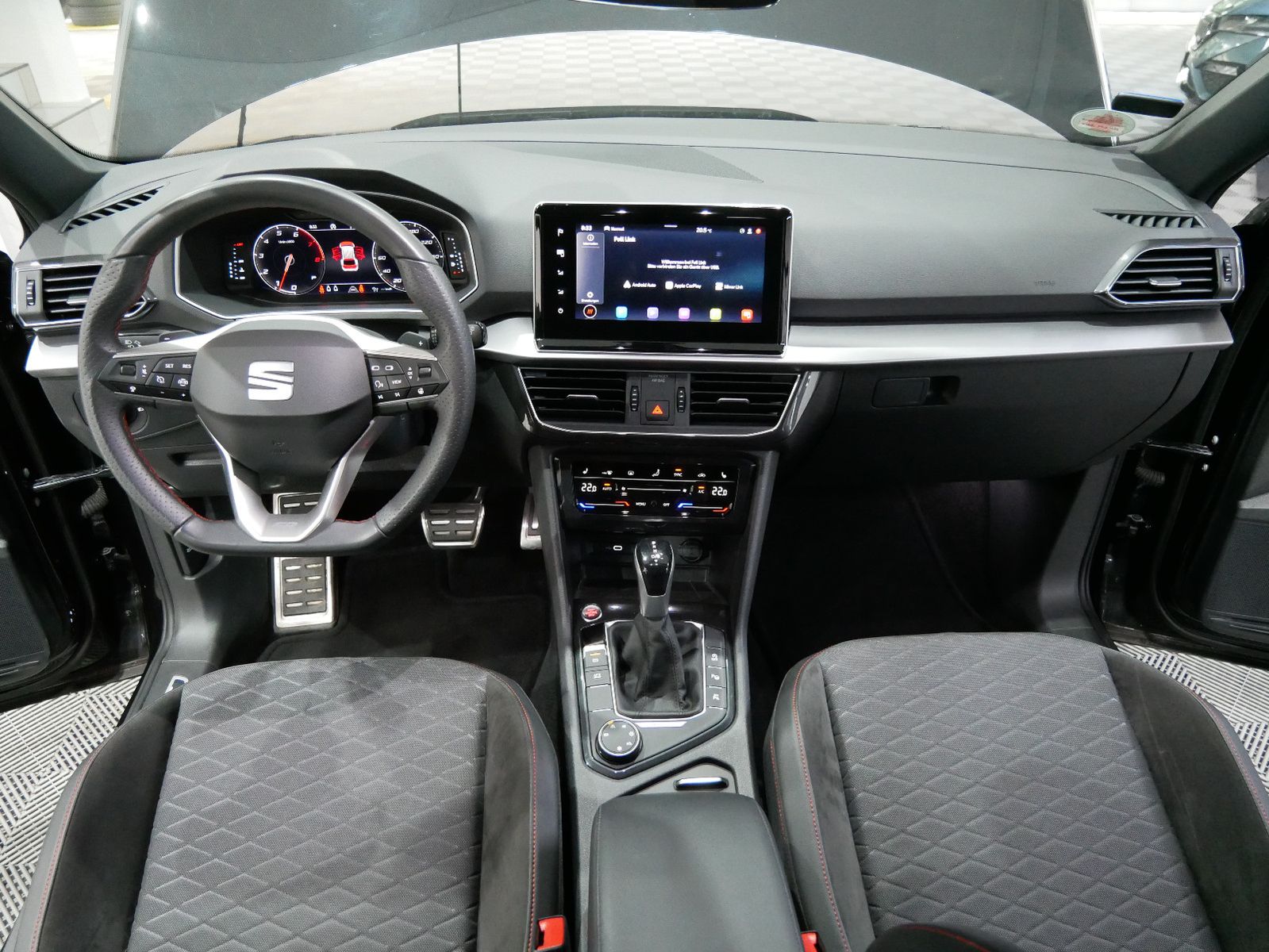 Seat Tarraco 2.0 TSI FR 4Drive - Samsaru's Car Outlet