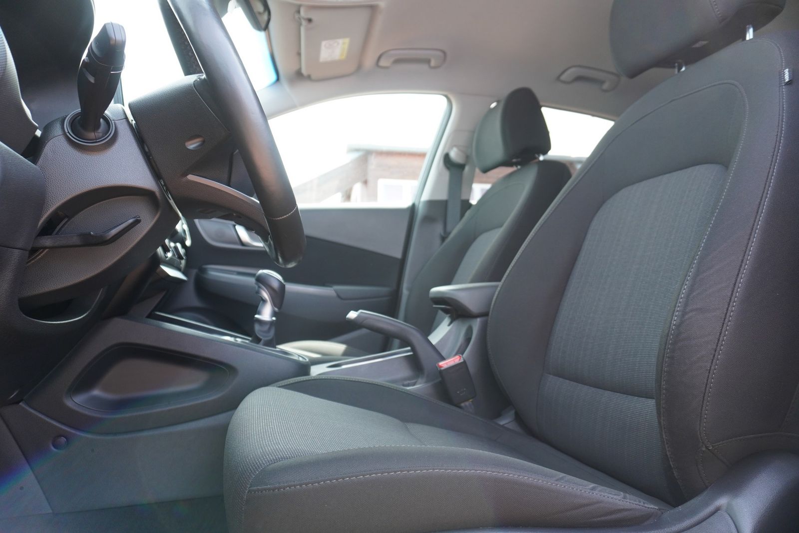 Hyundai Kona 1.0 T-GDI Pure 2WD - Samsaru's Car Outlet