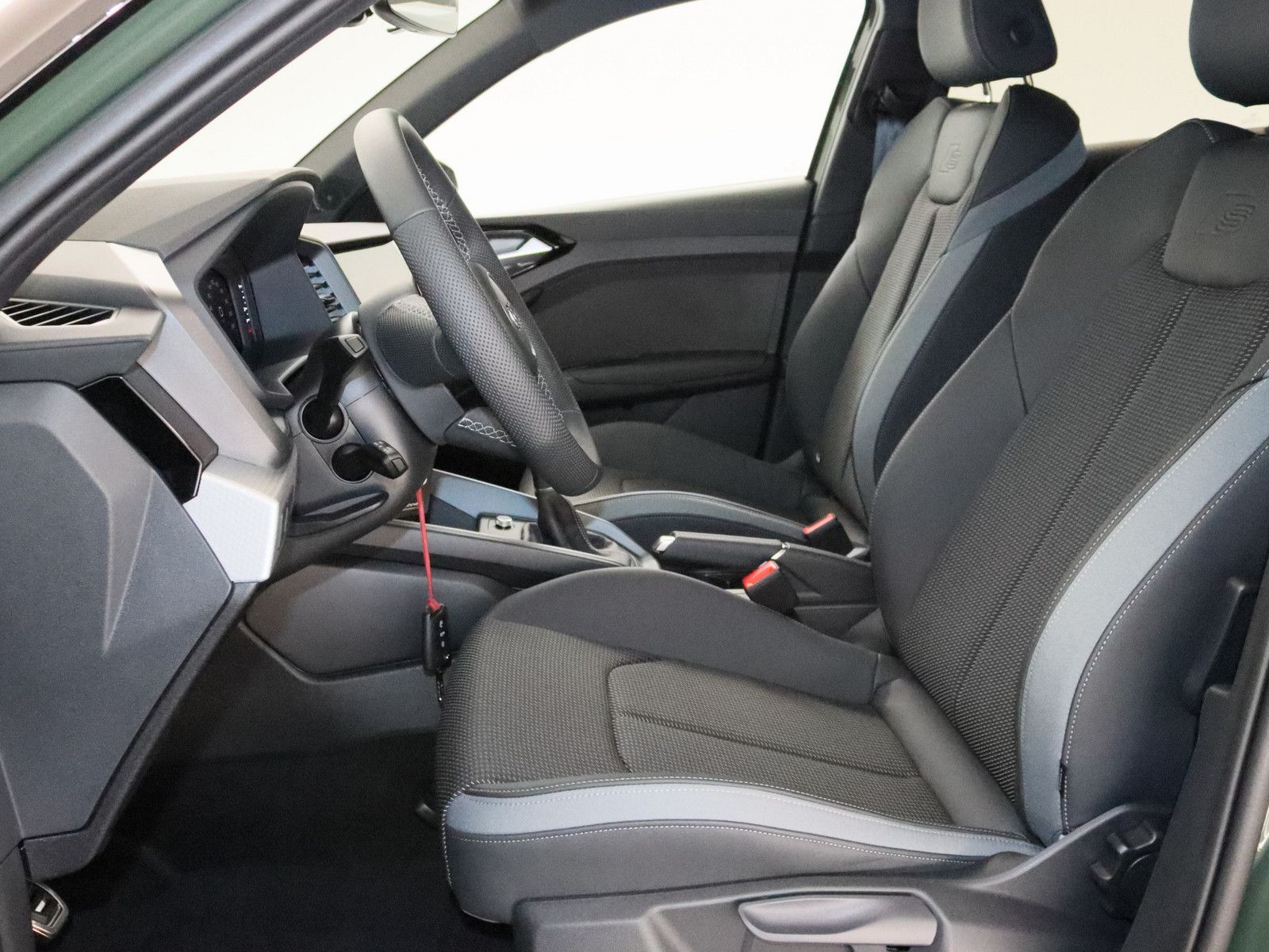 Audi A1 Sportback 30 TFSI S line - Samsaru's Car Outlet