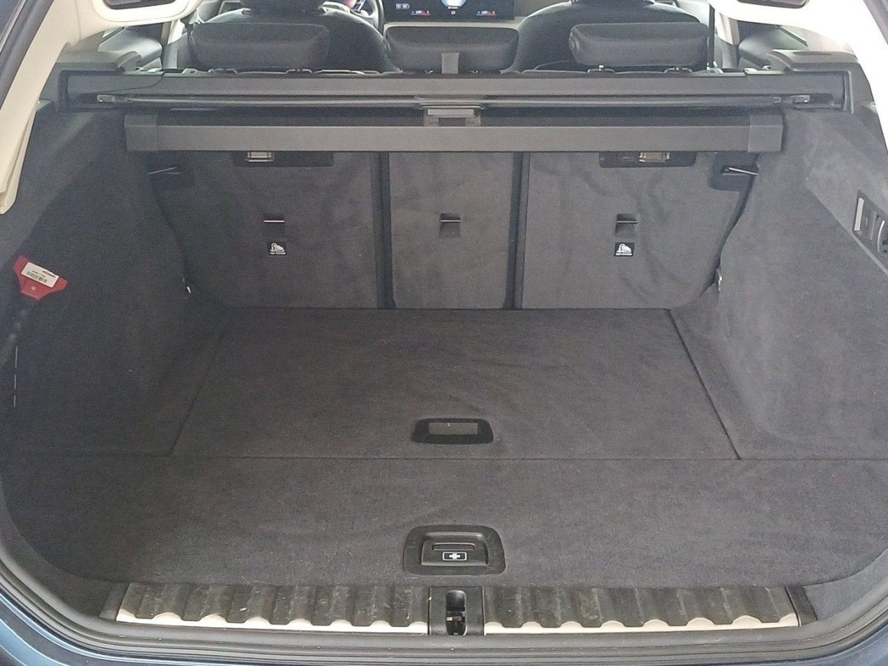 BMW 320d Touring xDrive Aut. - Samsaru's Car Outlet