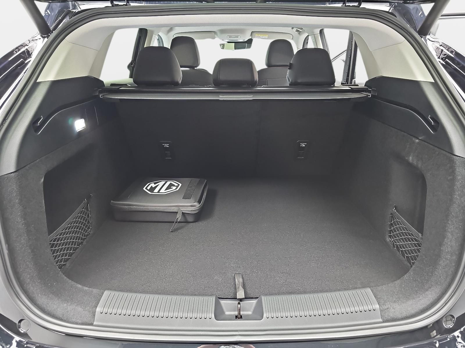 MG HS 1.5 PLUG-IN-HYBRID LUXURY LEDER 360-GRAD-KAME