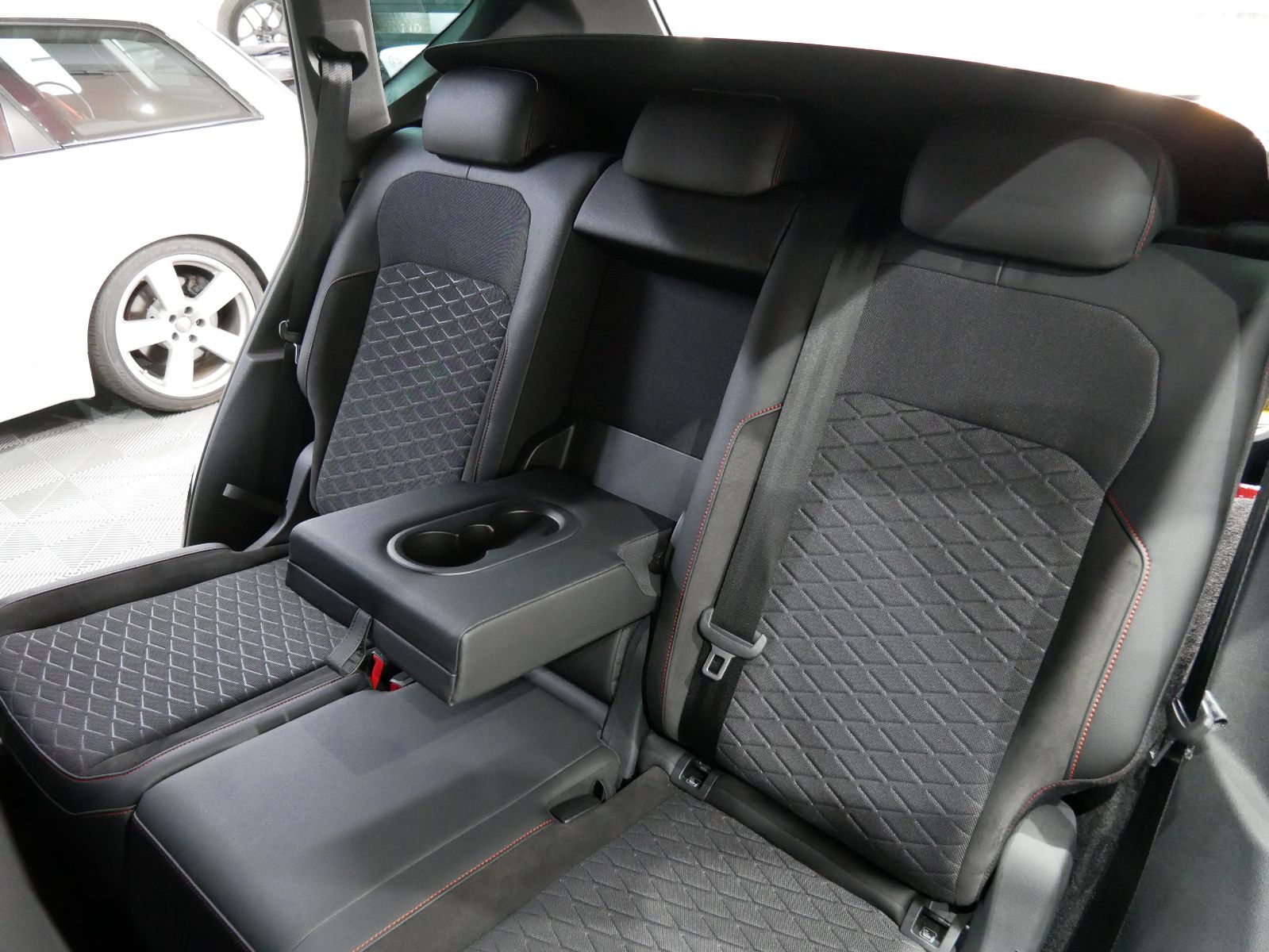 Seat Tarraco 2.0 TSI FR 4Drive - Samsaru's Car Outlet