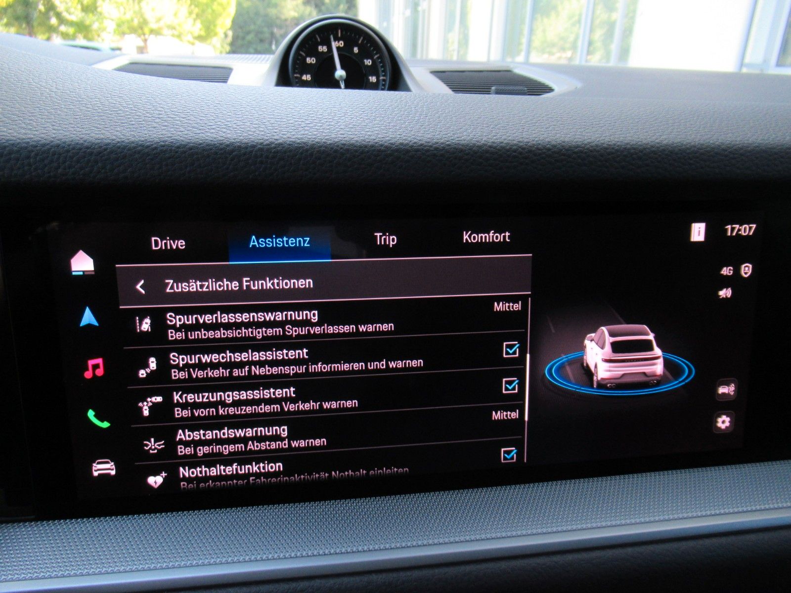 Porsche NEW COUPE E-H EXCL SPORTDESIGN BOSE+INNO AHK+GT