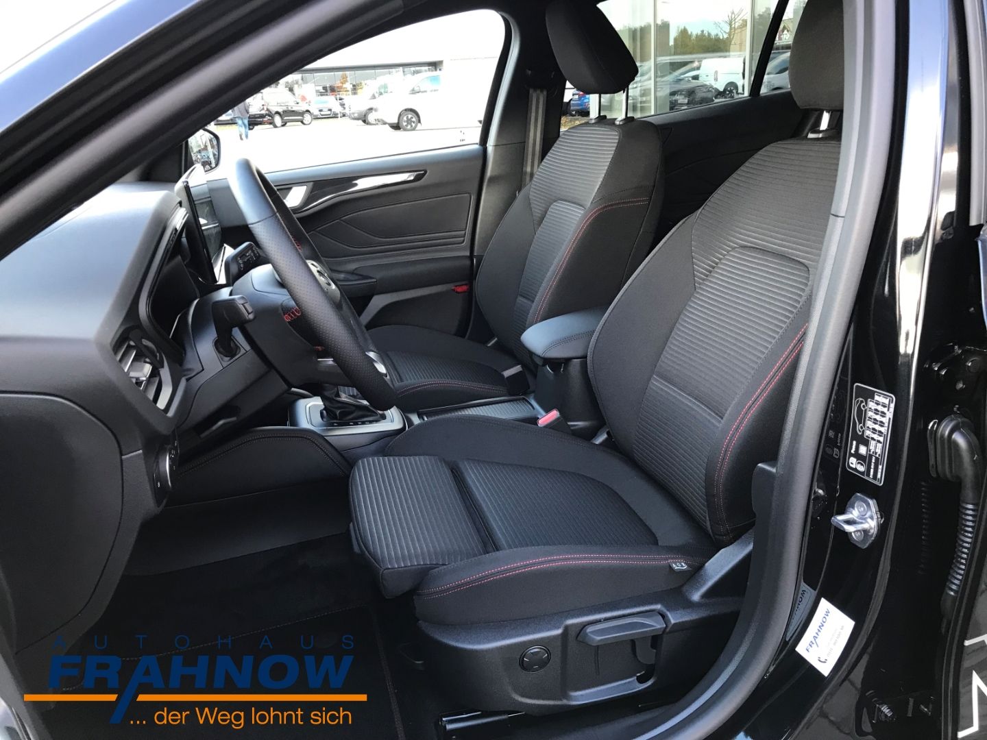 Ford Focus Turnier 1.0L ST-LINE X MATRIX-LED AHK B&O