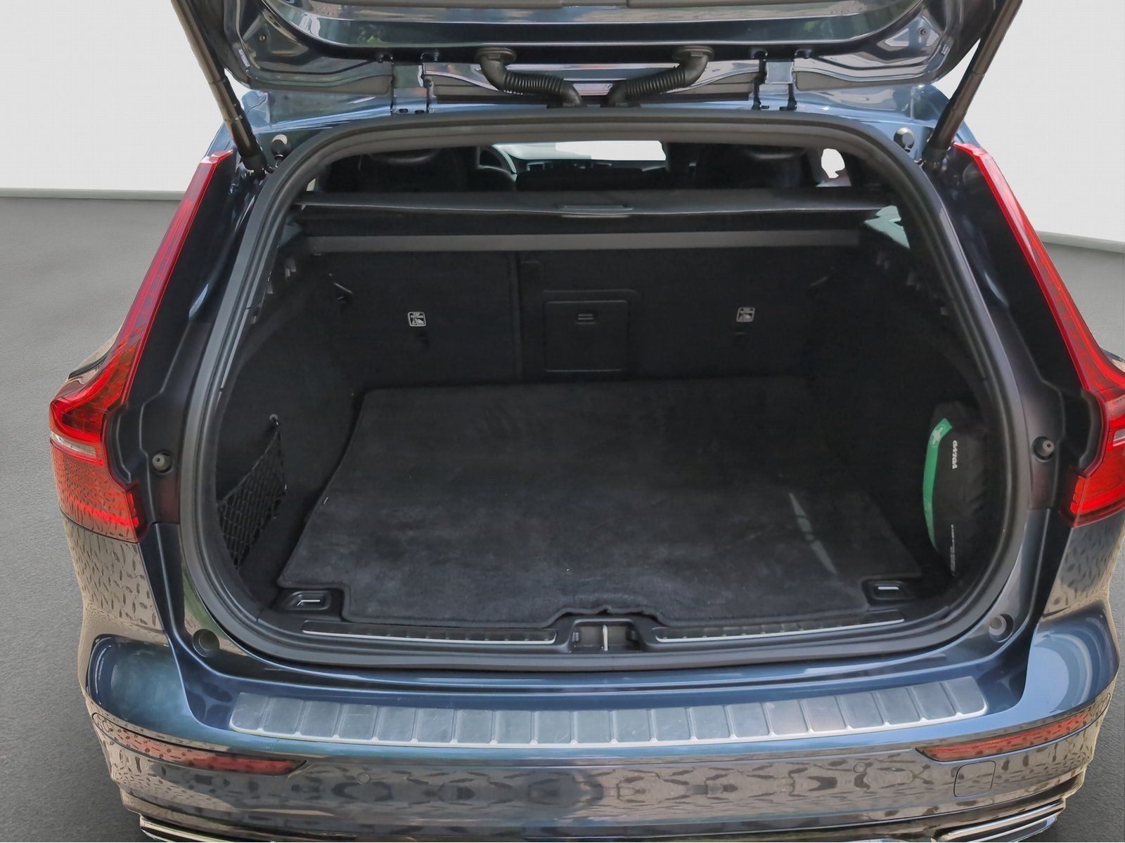 Volvo V60+T6+Recharge+AWD+GT+PilotAss+AHKsemi+Standhzg