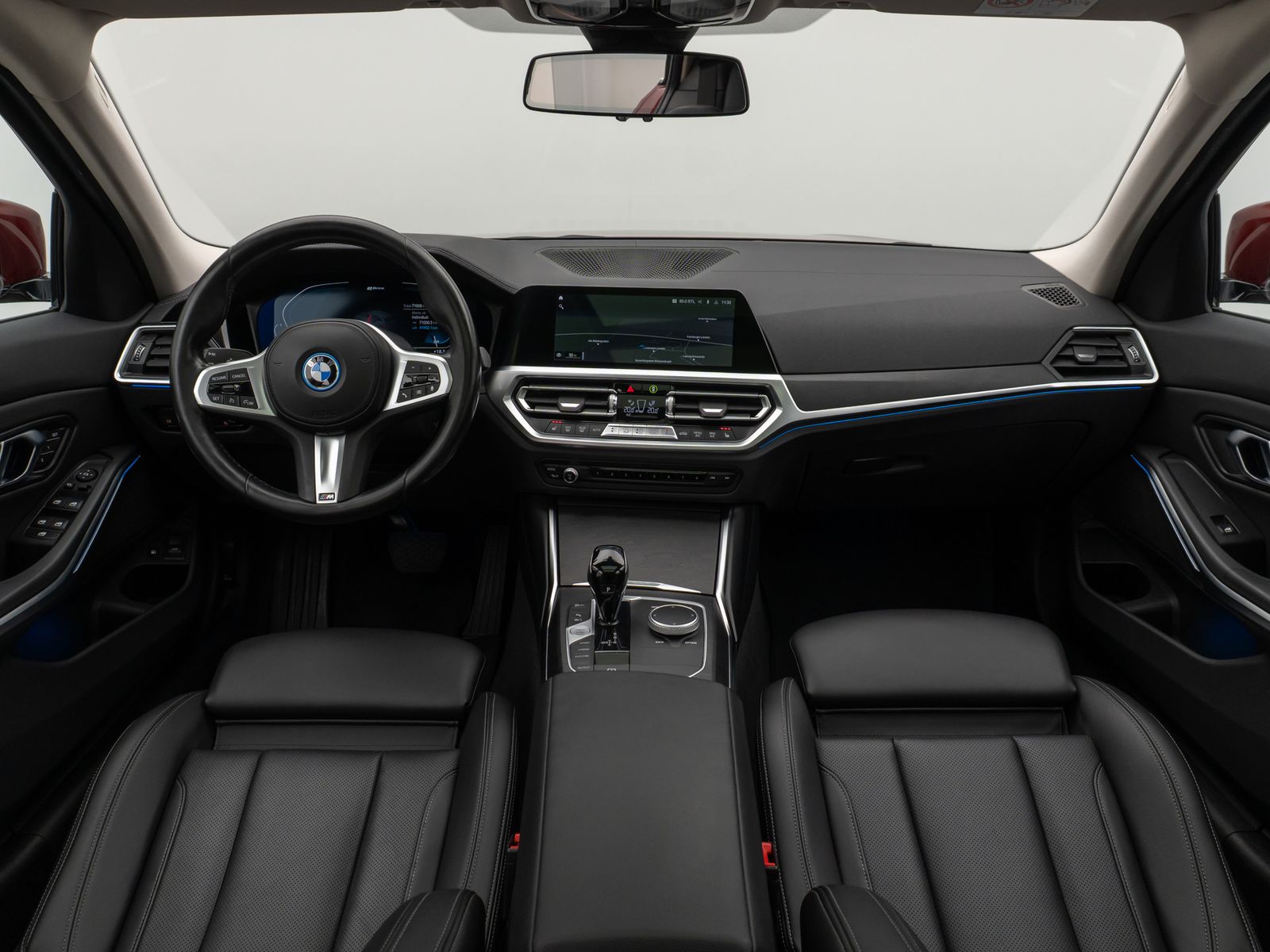 BMW 320e Luxury Line - Samsaru's Car Outlet