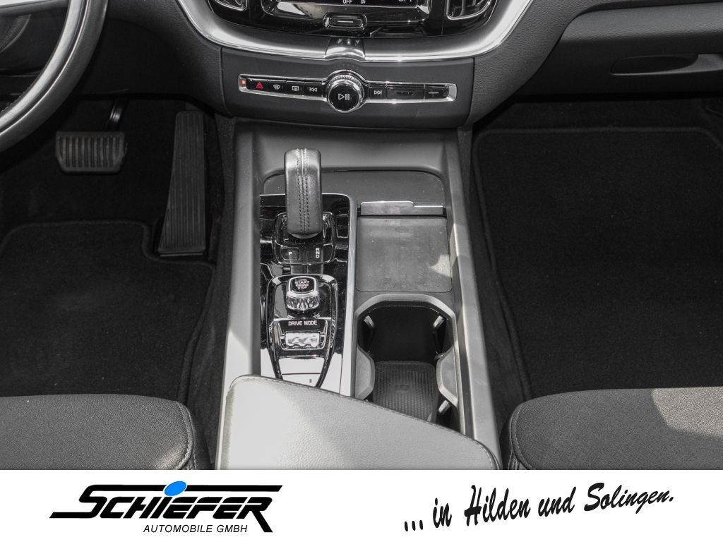 Volvo XC60 T6 AWD Recharge Geartronic RDesign Expressi