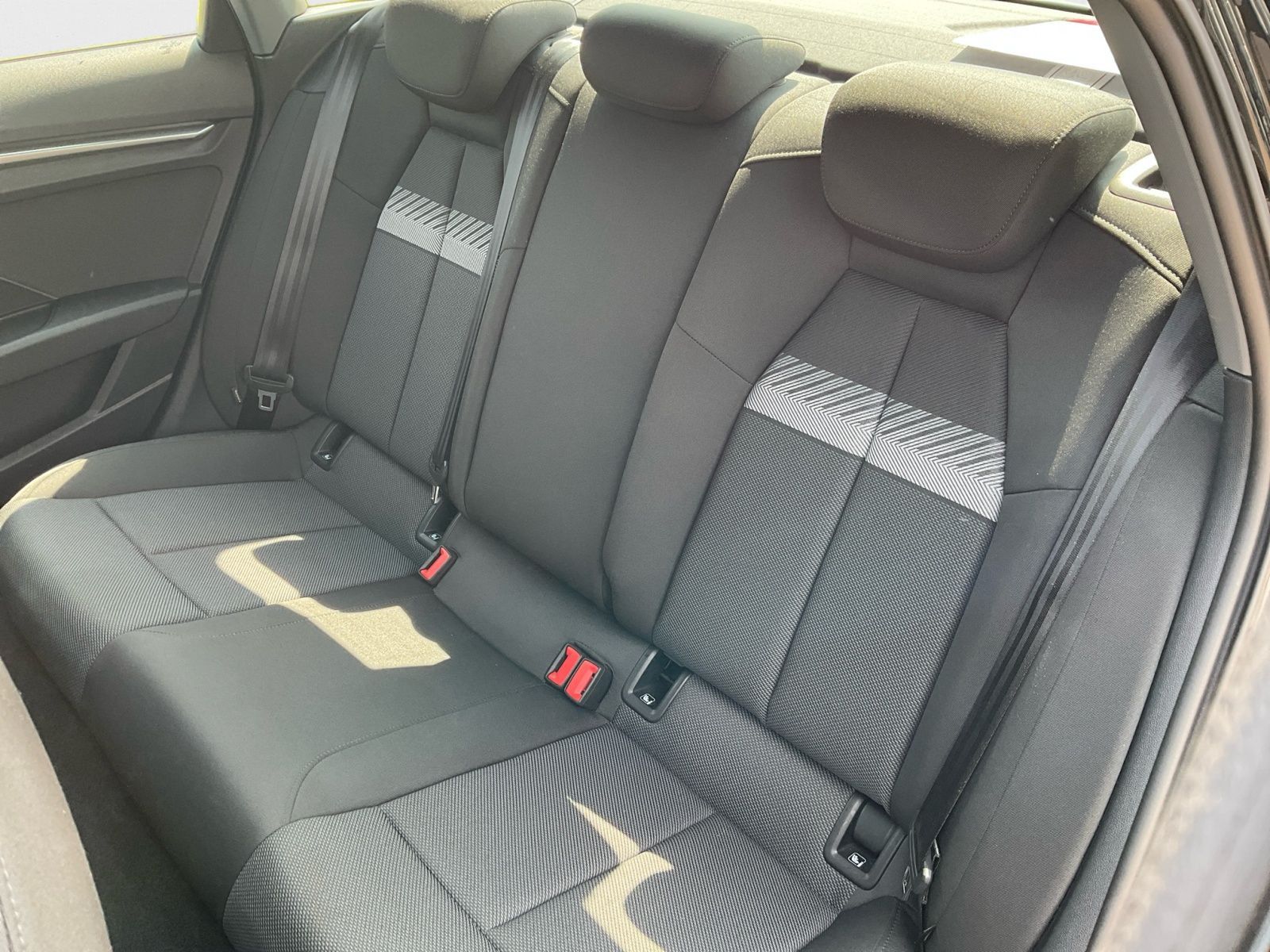 Audi A3 Limousine 35 TFSI advanced - Samsaru's Car Outlet