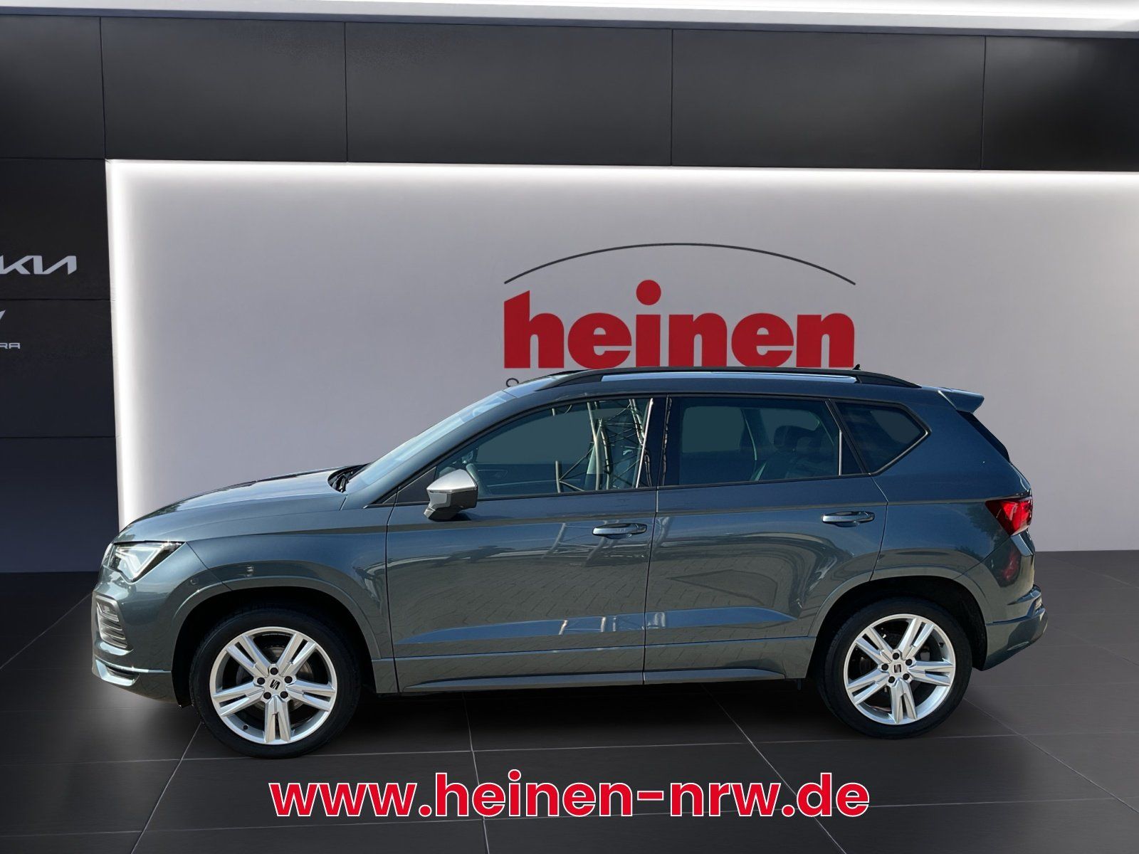 Seat Ateca FR 1.5 TSI DSG NAVI LED AHK PANO